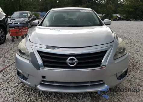 2013 Nissan Altima 2.5 z USA, uszkodzony, nr VIN 1N4AL3AP2DC109594